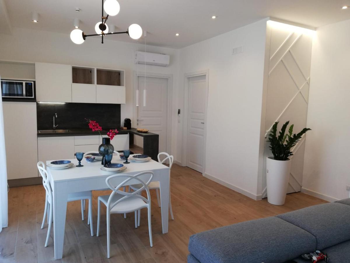 רג'יו די קאלאבריה Strettomare-Business & Travel Apartment מראה חיצוני תמונה